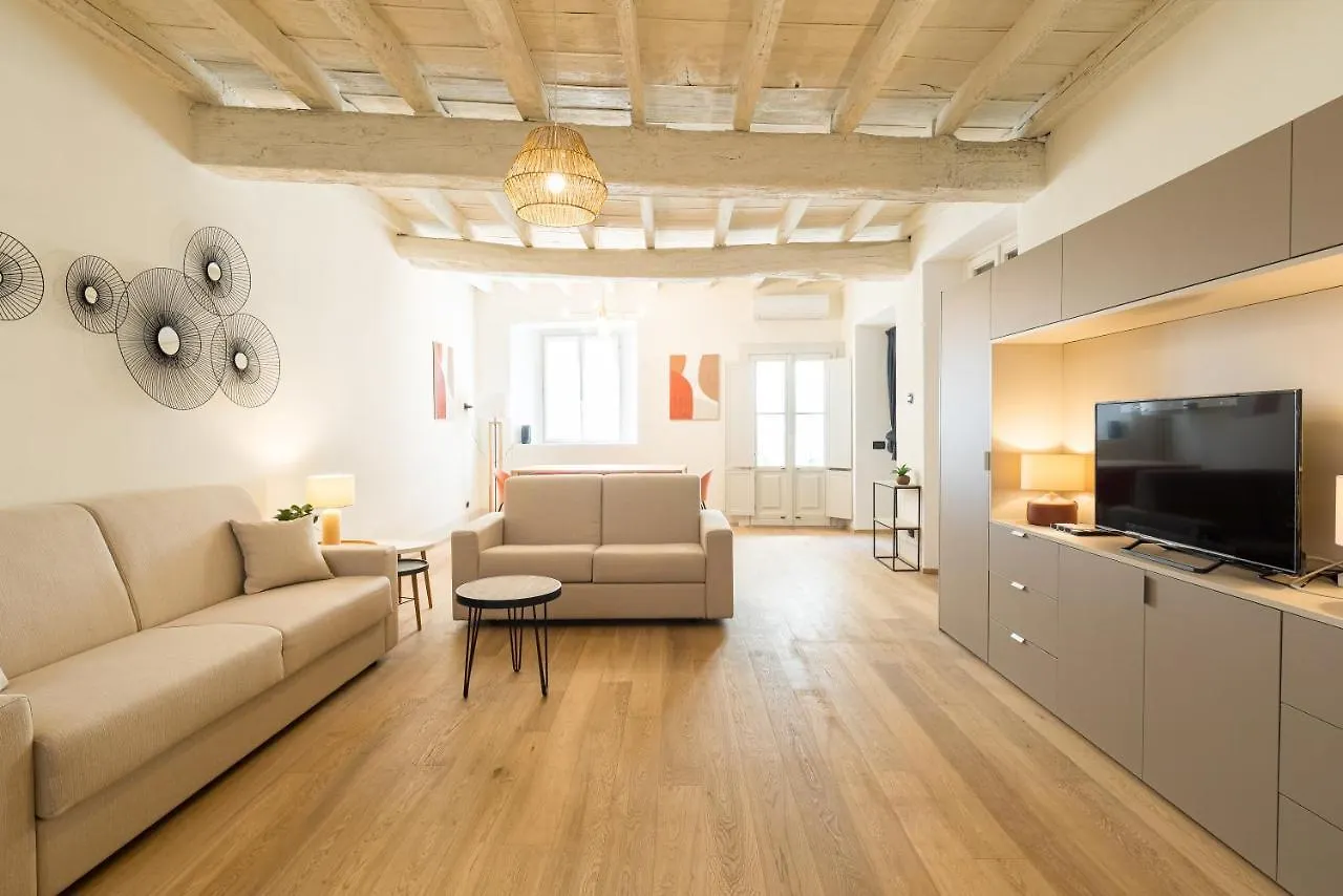 Appartamento Palazzo Odescalchi Côme