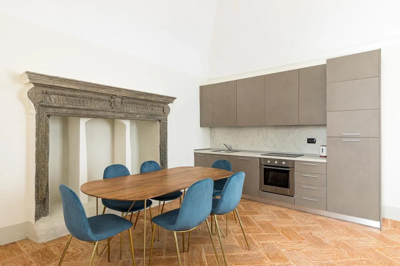 Appartamento Palazzo Odescalchi Côme Italia