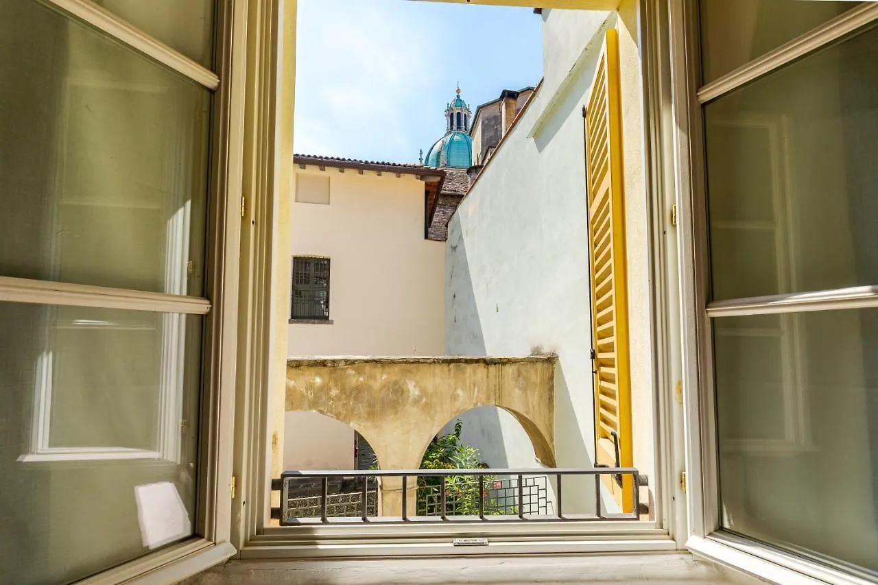 Appartamento Palazzo Odescalchi Côme 0*,  Italia