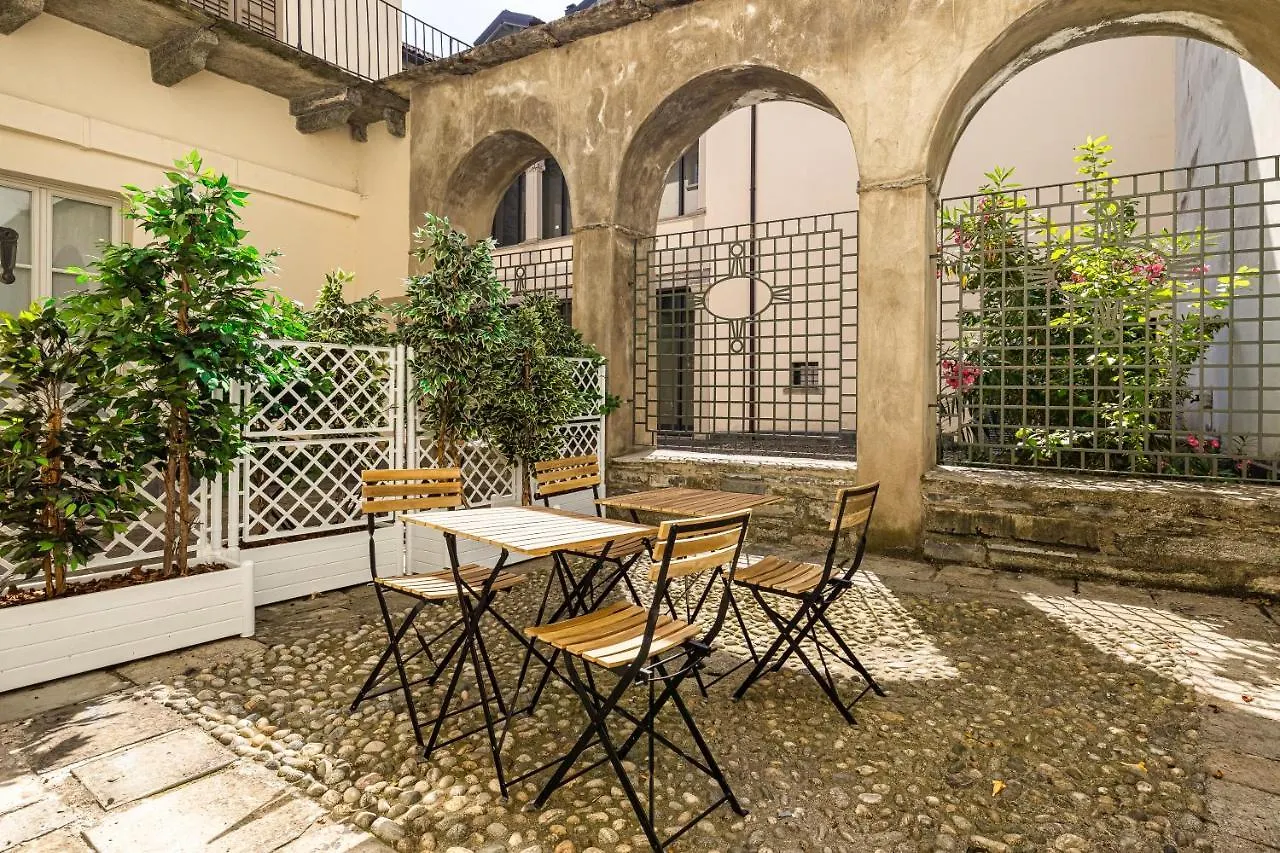 Palazzo Odescalchi Apartment Como 0*,